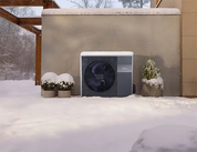 Midea oras-vanduo šilumos siurblys M-THERMAL ARCTIC HBT-A160/240CDS90GN8-B + MHA-V16W/D2RN8-B 16,0 kW (su integruotu 240l talpos boileriu)